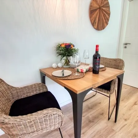 Haus Eichholzweg 18, App 8eich11 Апартаменты Хайлигенхафен